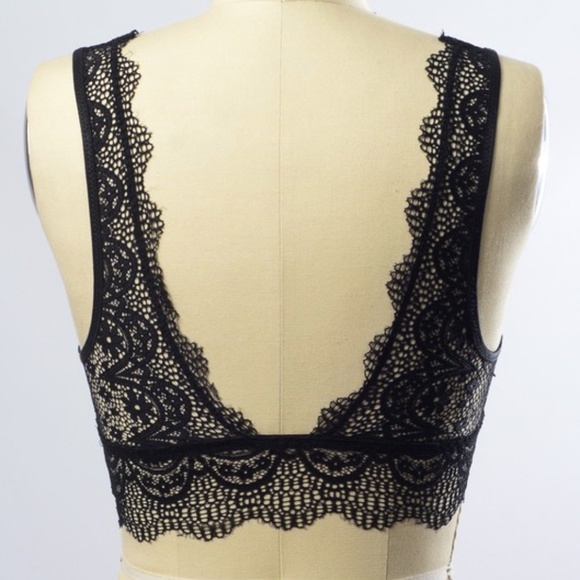 Plunge Alencon Lace Bralette - Picture 6 of 7